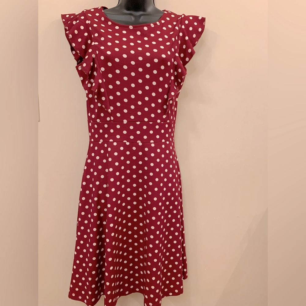 iHot burgundy dress w/white polka dots.  Size M.